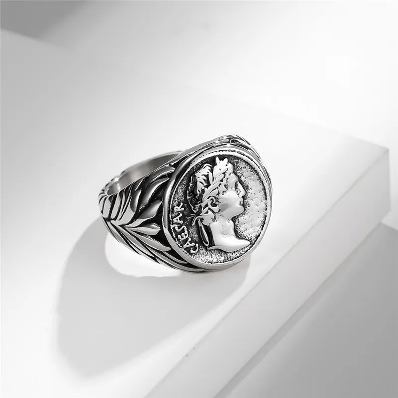 Vintage Roman J.Caesar Ring - Grandeur Prestige