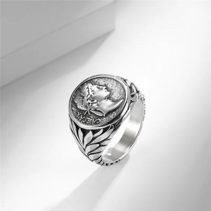 Vintage Roman J.Caesar Ring - Grandeur Prestige